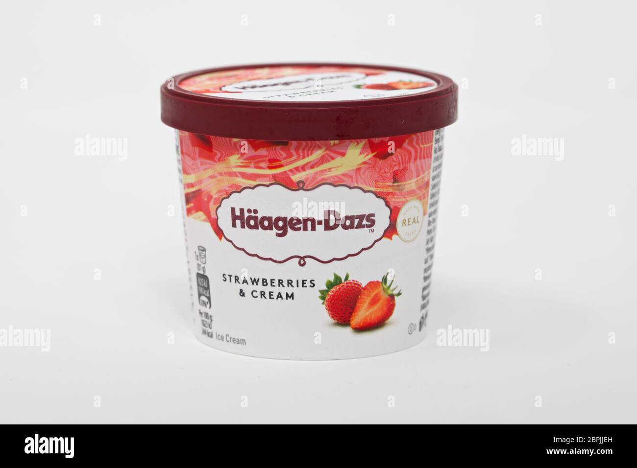 Haagen-Dazs Strawberries & Cream Ice Cream Stock Photo - Alamy