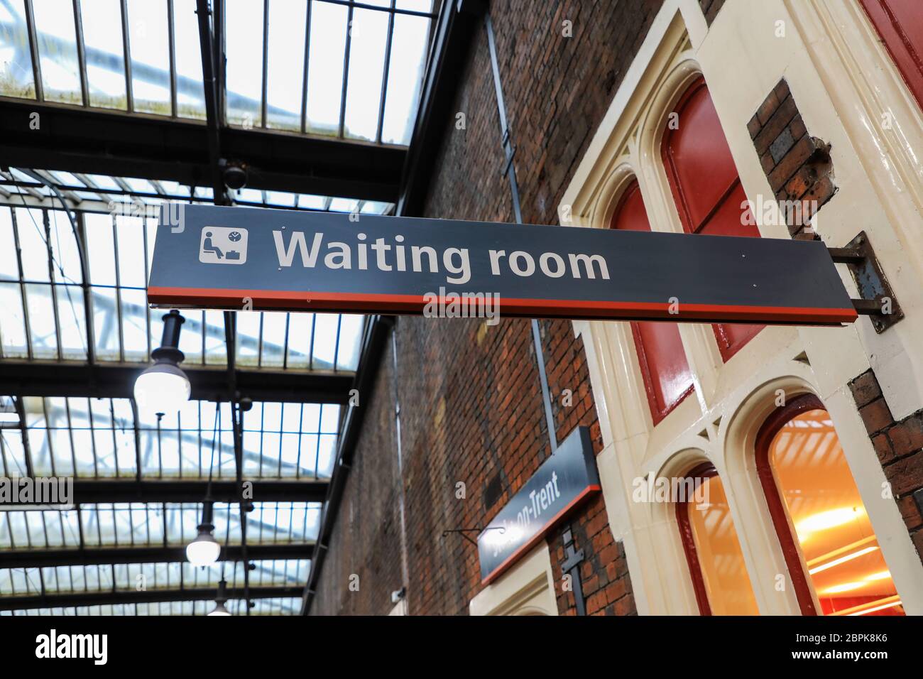 A Waiting Room sign at Stoke-on-Trent railway station, Stoke on Trent, Staffordshire, England, UK Stock Photo