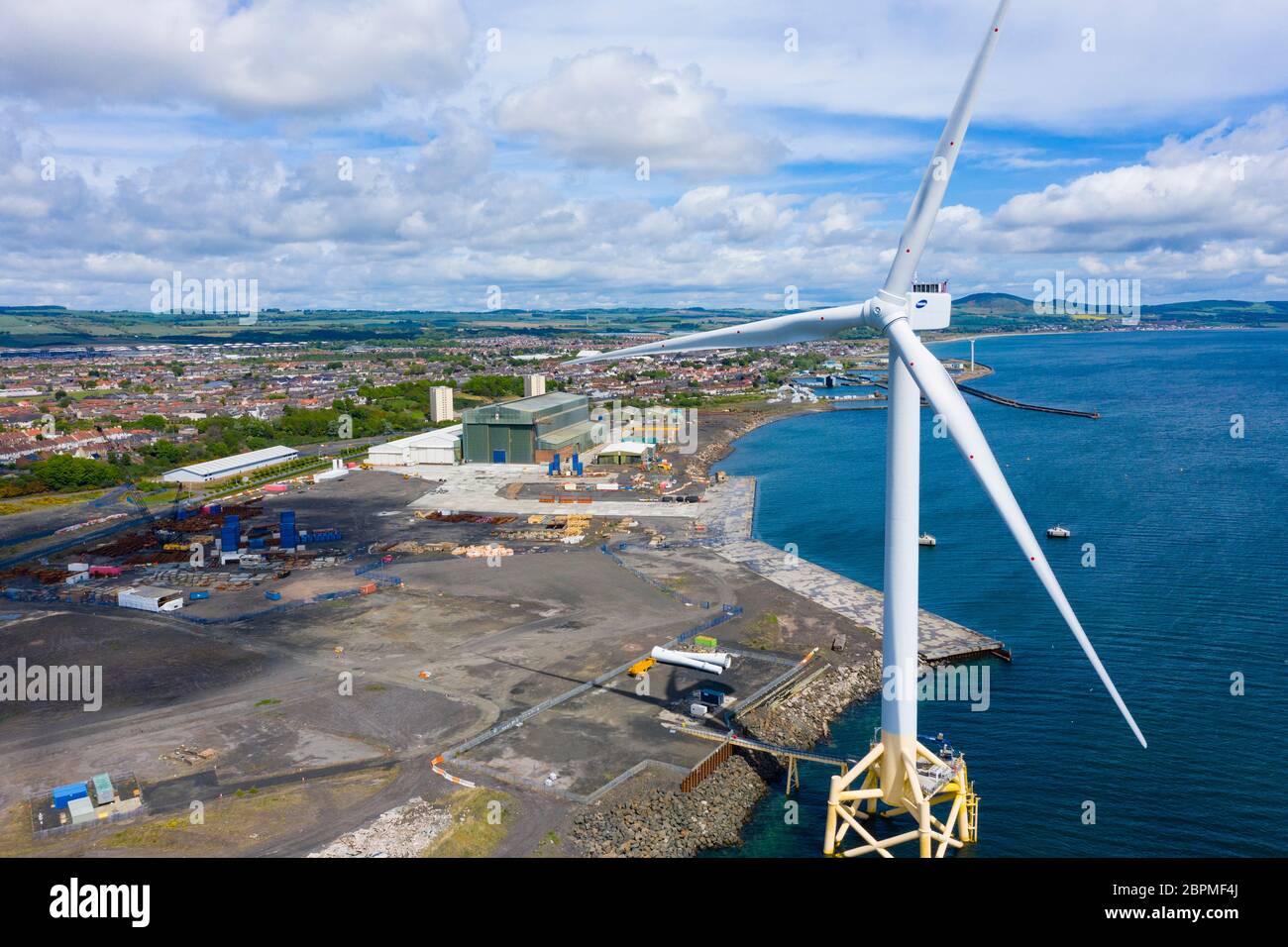 Methil yard fife hires stock photography and images Alamy