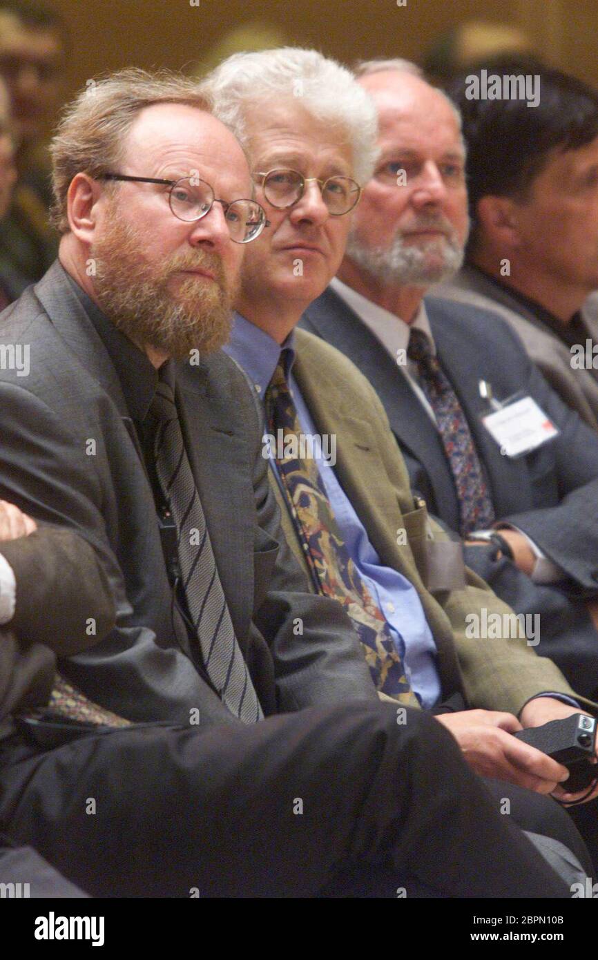 Michail Gorbatschow in Berlin // 2000 - Der ehemalige sowjetische Staatspräsident Michail Gorbatschow beim 'Forum Grundwerte' im Willy-Brandt-Haus in Berlin. Stock Photo