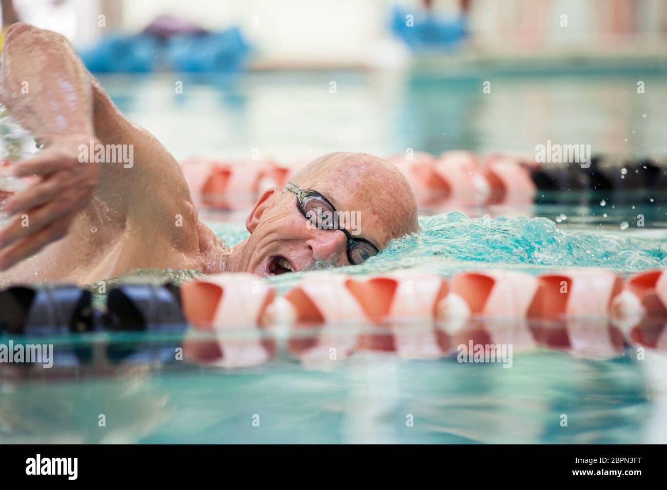 Watch that counts laps shop in pool