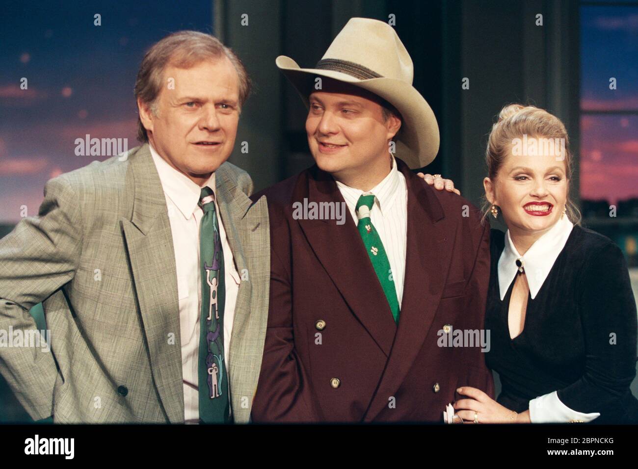 Cliff Barnes Facebook, Instagram, Twitter [Profiles]