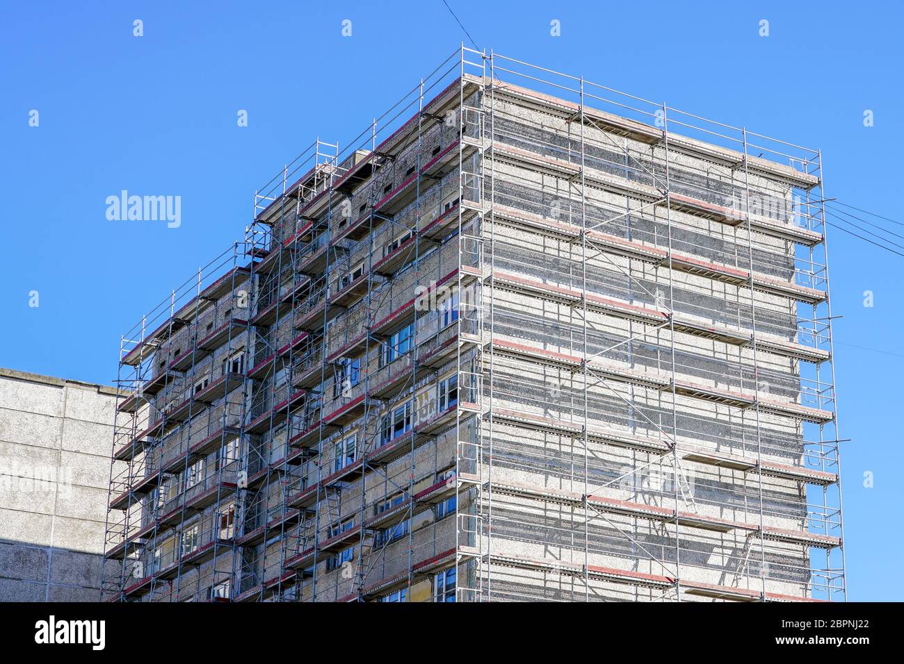 How do thermal mass walls regulate indoor temperatures - Renovating An Apartment With Thermal Mass