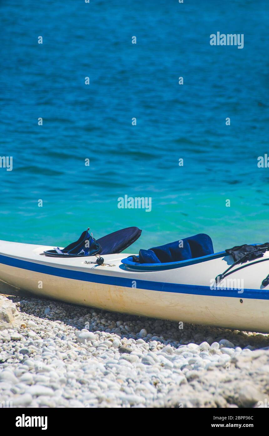 Canoe seat hi-res stock photography and images - Alamy