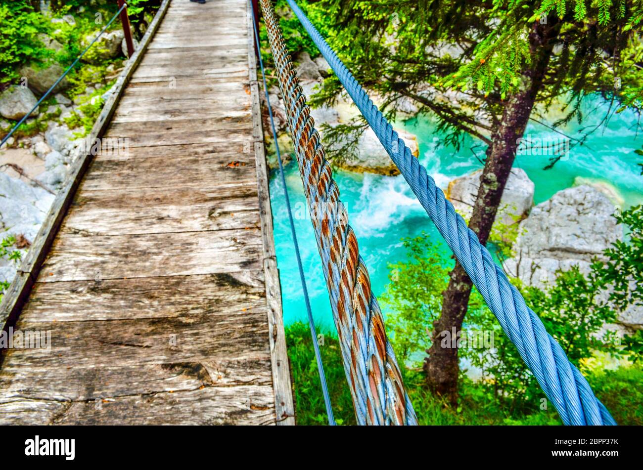 Rickety rope bridge hi-res stock photography and images - Alamy