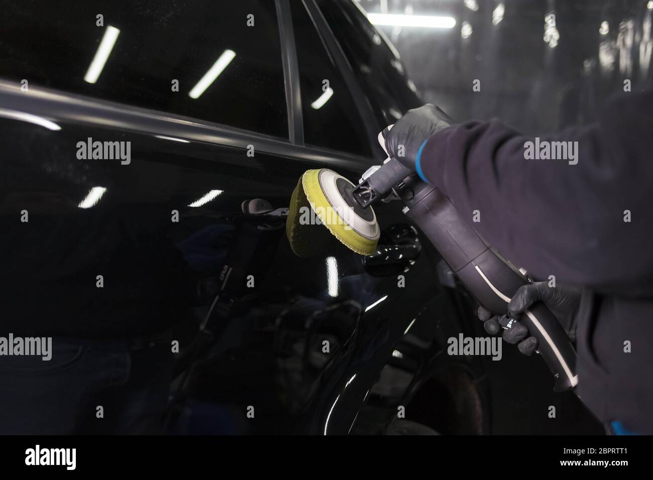 Car body polishing process at the detailing Stock Photo Alamy