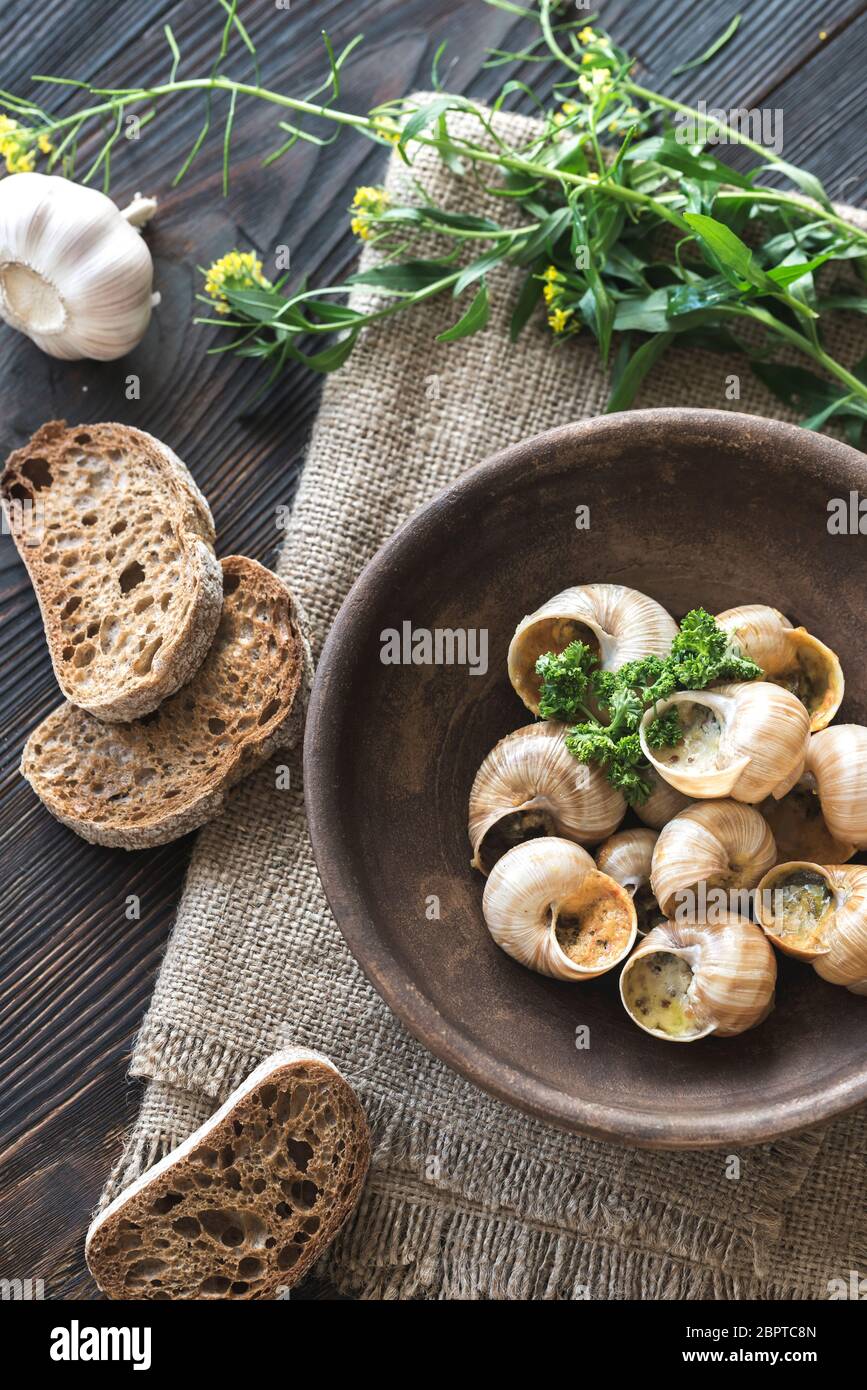 Baked Snails Garlic Butter Parsley High Resolution Stock Photography and Images Alamy