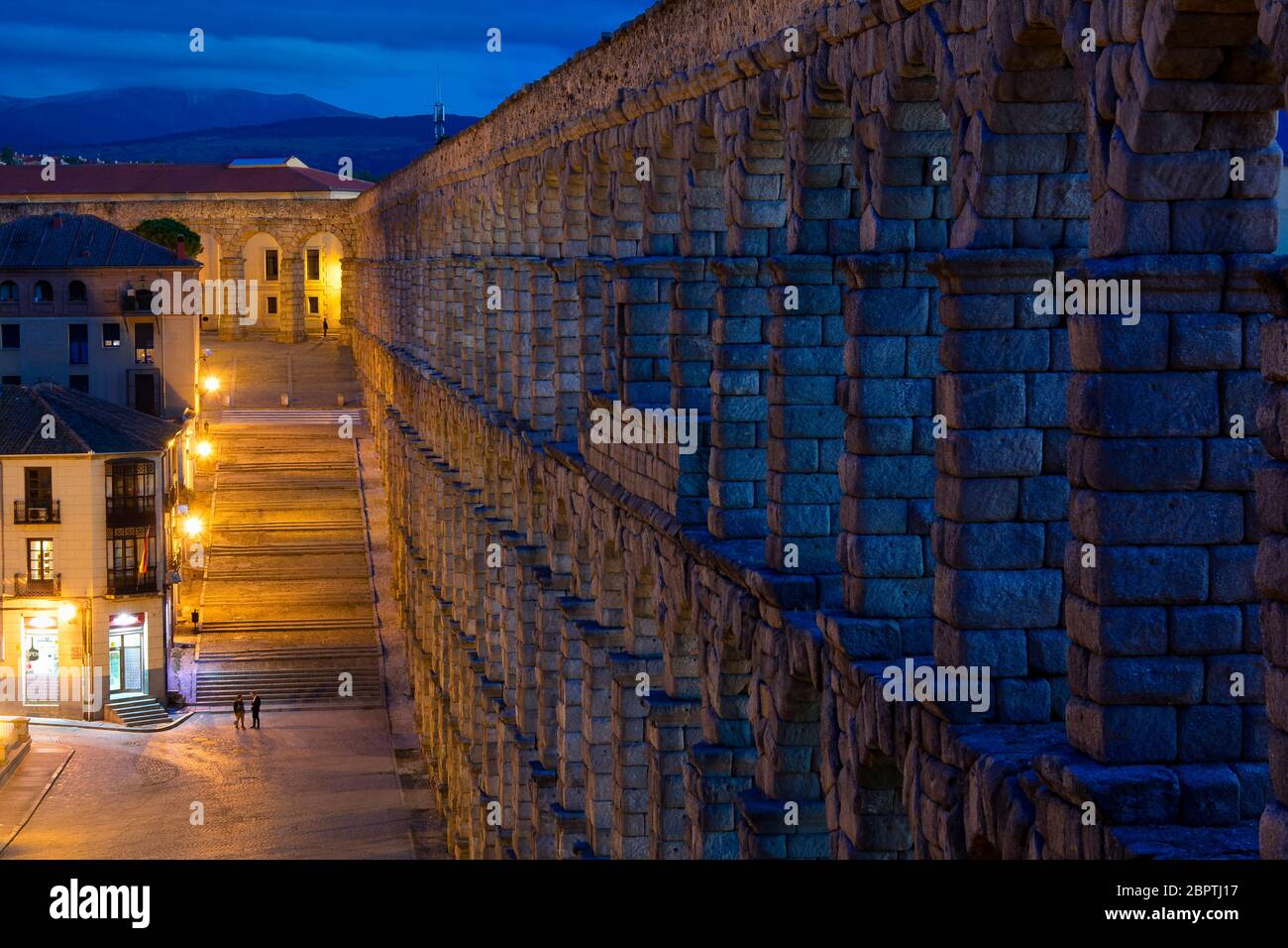 The Aqueduct of Segovia on a cool October evening Stock Photo - Alamy