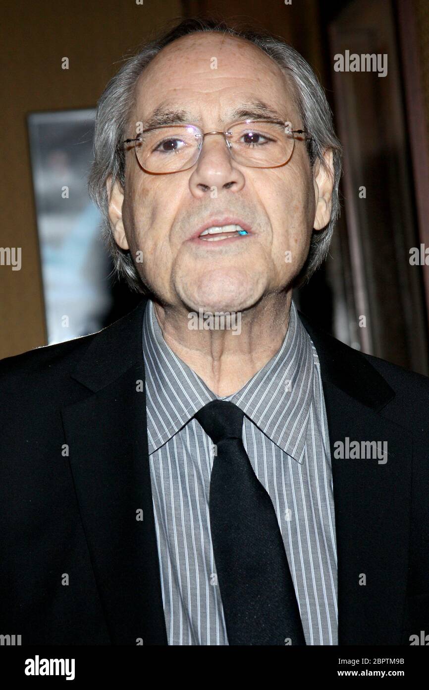 Robert klein hi-res stock photography and images - Alamy