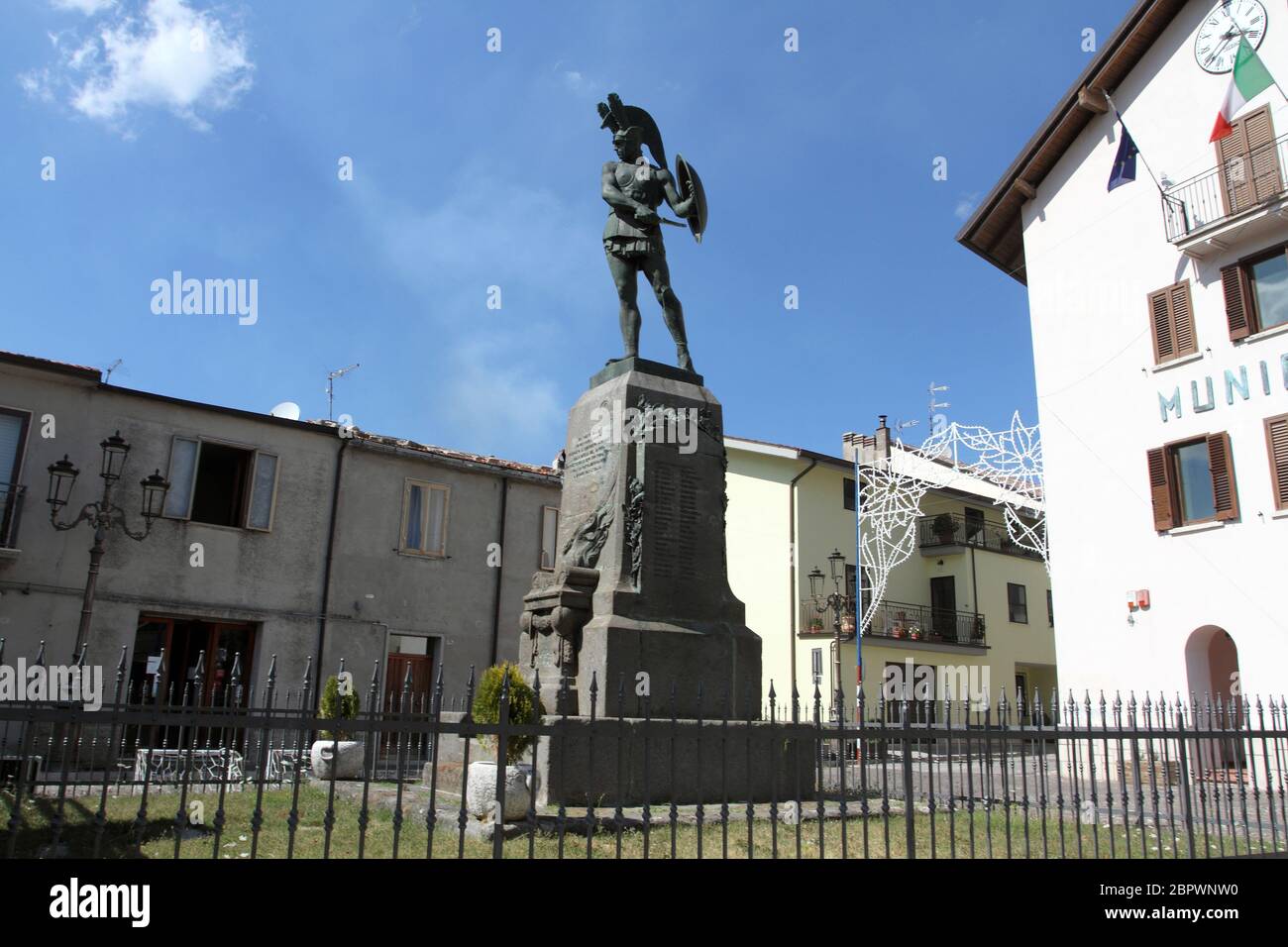 Statue of the samnite warrior hi-res stock photography and images - Alamy