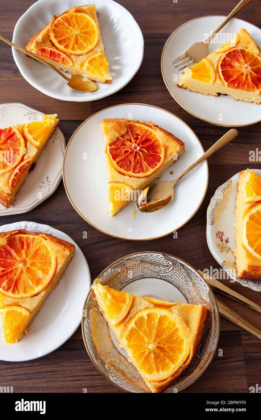 Fruity sponge cake with fresh candied oranges Stock Photo Alamy