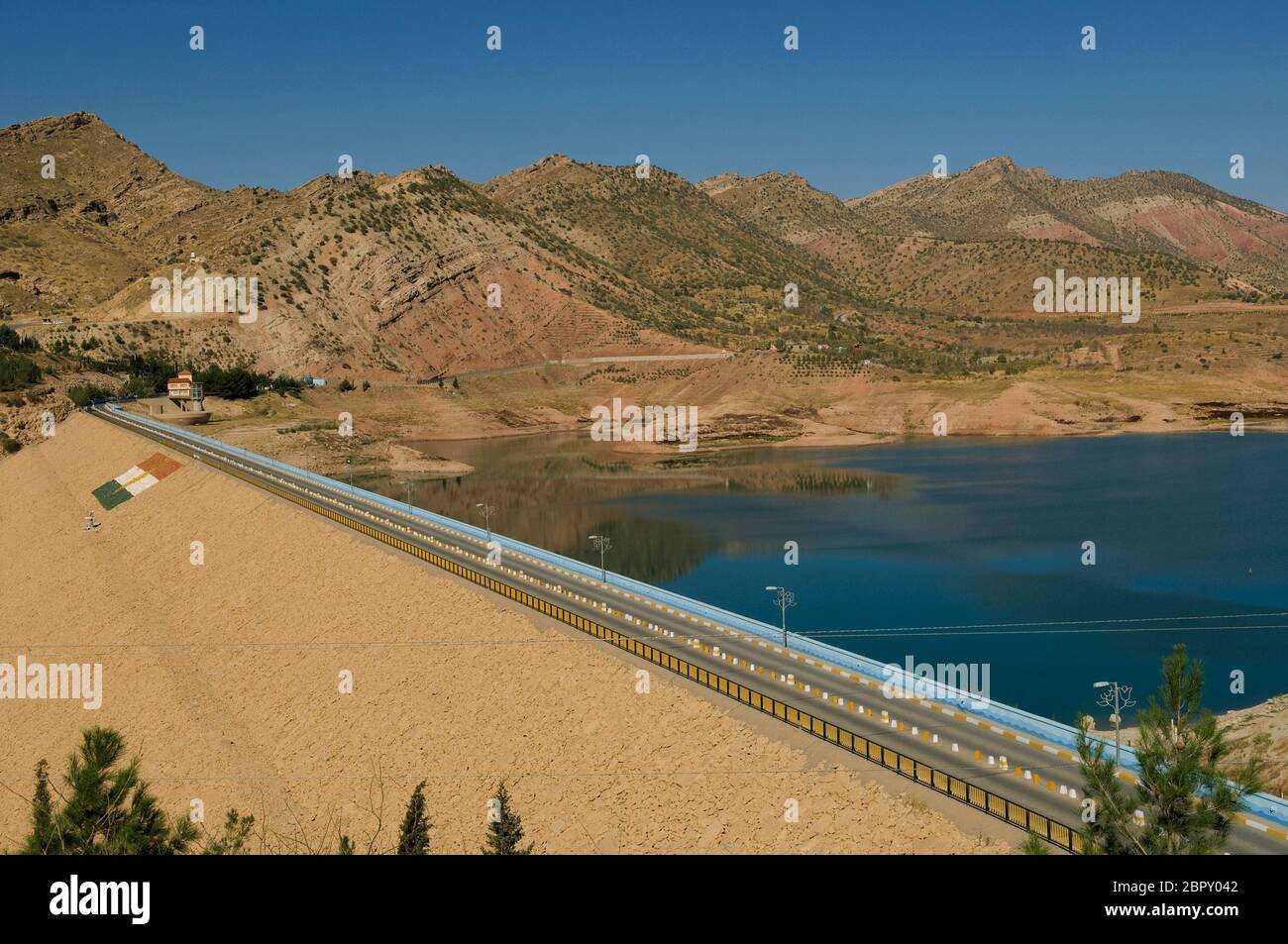 Dohuk, Iraqi Kurdistan.  October 3rd 2009 The Dohuk Dam is an earth-fill embankment dam on the Dohuk River just north of Dohuk in Dahuk Governorate, I Stock Photo