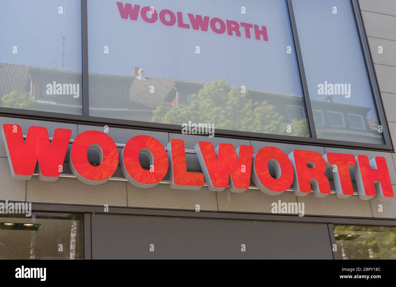 Woolworth Sign Store High Resolution Stock Photography and Images - Alamy