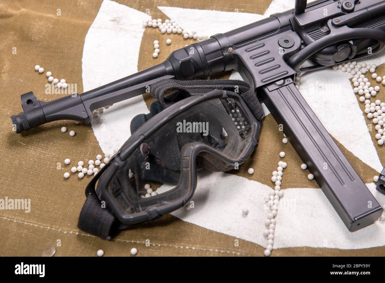 Airsoft guns hires stock photography and images Alamy