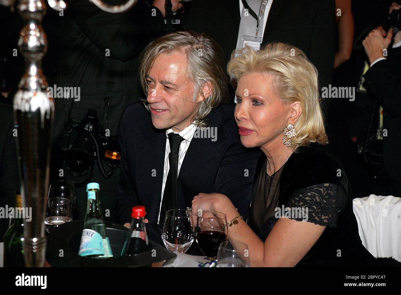 UNESCO Benefiz-Gala in Köln 2008 - Charity Stars Bob Geldof und Ute Ohoven Stock Photo