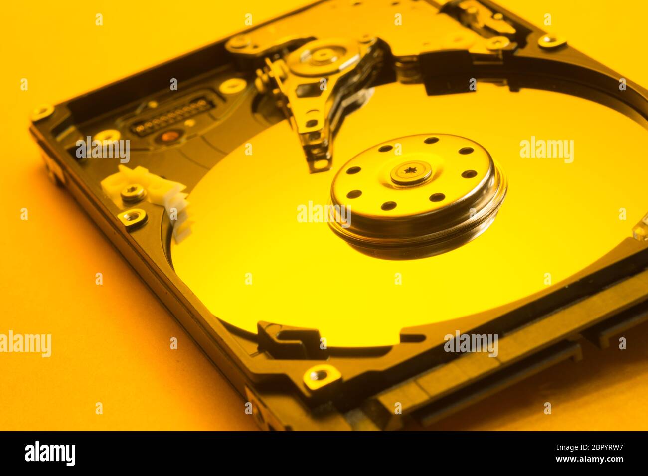 Disk array background hi-res stock photography and images - Alamy