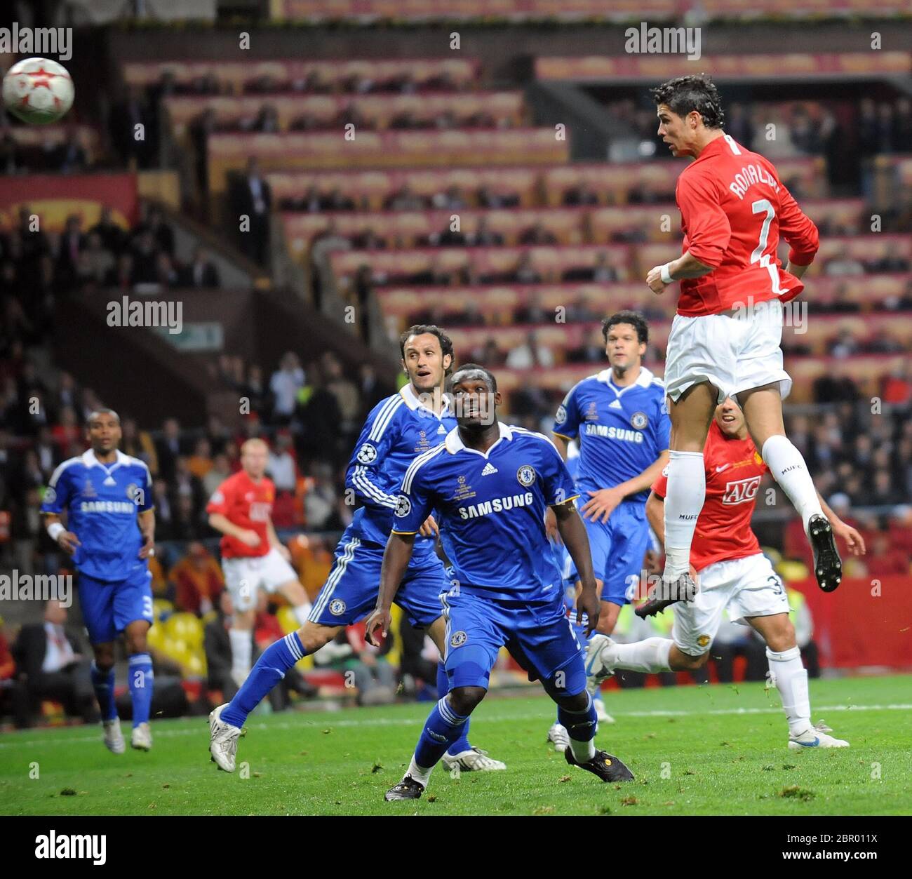 File photo dated 21-05-2008 of Manchester United's Cristiano Ronaldo scores  during the UEFA Champions League Final at the Luzhniki Stadium, Moscow,  Russia Stock Photo - Alamy