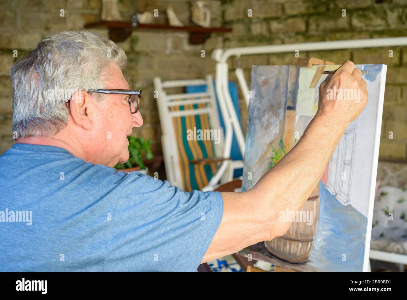 Man painting a picture hi-res stock photography and images - Alamy