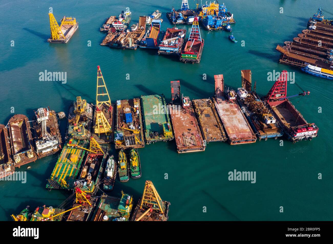 Kwa wan typhoon shelter view hi-res stock photography and images - Alamy