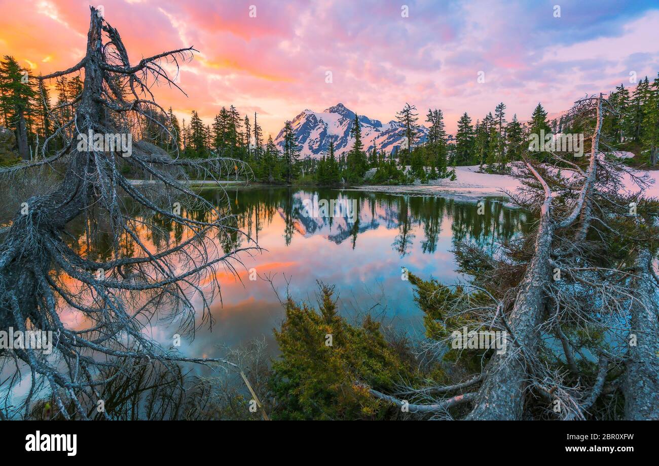 scene of mt. Shucksan with reflection on the lake when sunrise,Washington,usa. Stock Photo