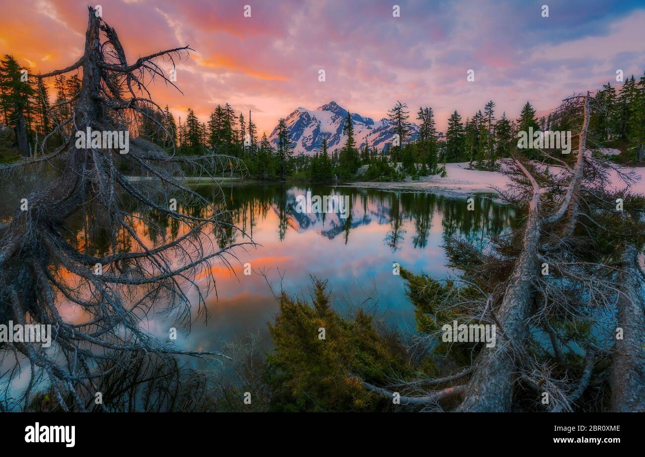 scene of mt. Shucksan with reflection on the lake when sunrise,Washington,usa. Stock Photo