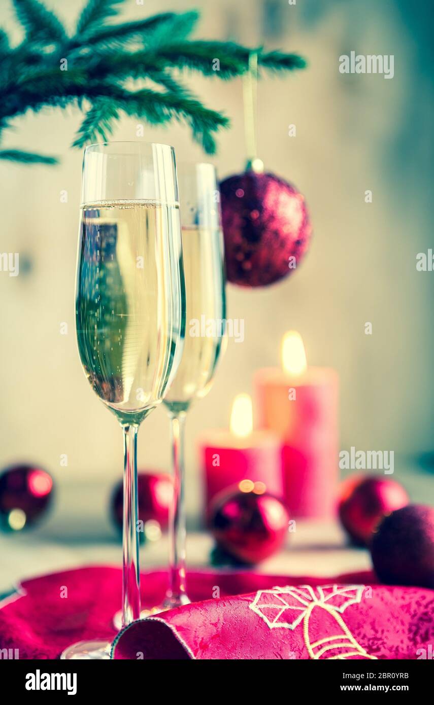 Two glasses champagne flame hi-res stock photography and images - Alamy