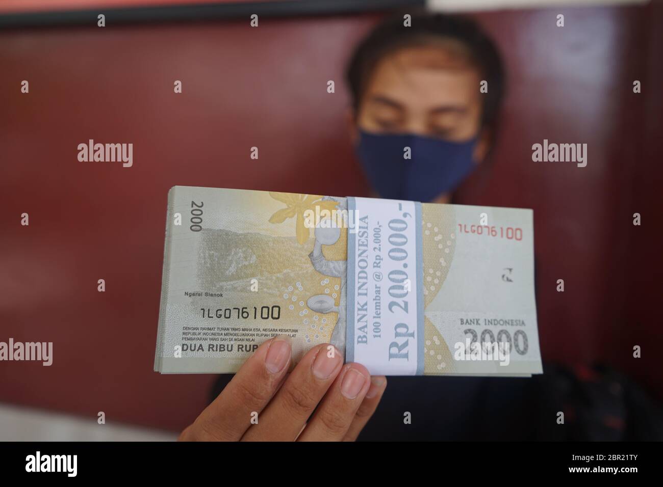 Indonesian rupiah note hi-res stock photography and images - Alamy
