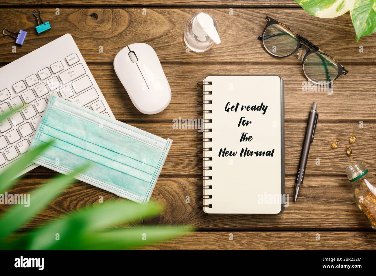 House and car keys, wallet, mobile phone and face mask on wooden surface.  Ready to go out in the new world Stock Photo - Alamy