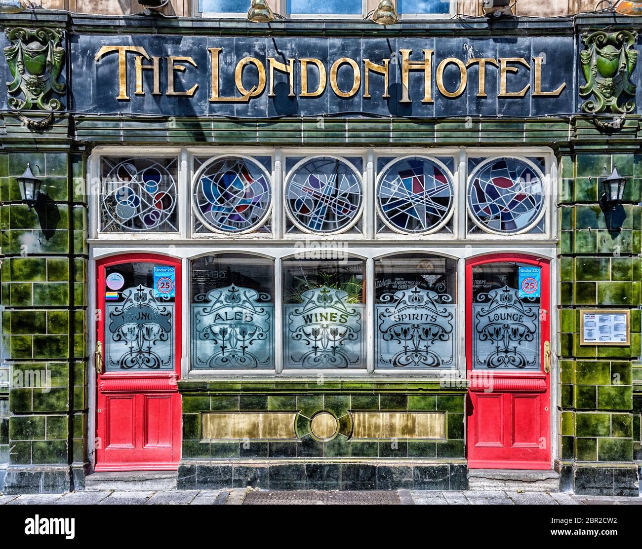 The London Hotel public house 2 Terminus Terrace, Southampton, Hampshire, England, UK Stock