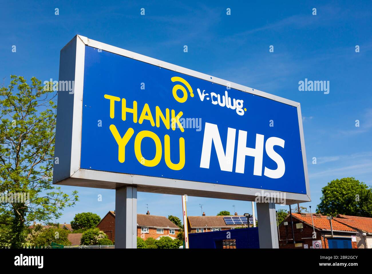 “Thank you NHS” message on the Vaculug factory sign during the Covid 19 corona virus pandemic.  Gonerby Hill Foot, Grantham, Lincolnshire, England. Stock Photo