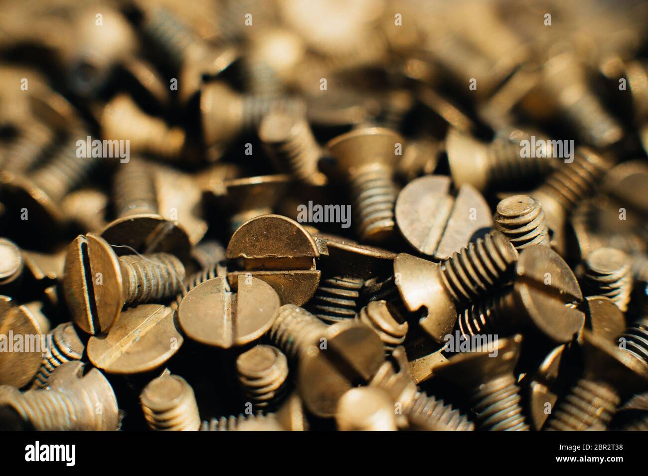 Brass Nails, Silicon Bronze Nails, Copper Nails, Slate Nails – Bronze and  Brass Fasteners Pty Ltd
