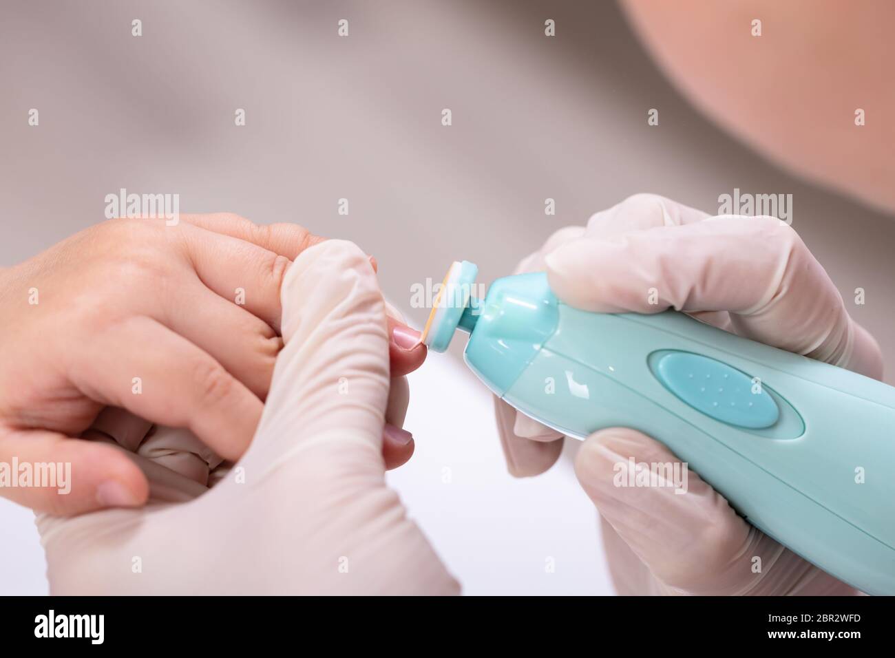 baby finger nail trimmer