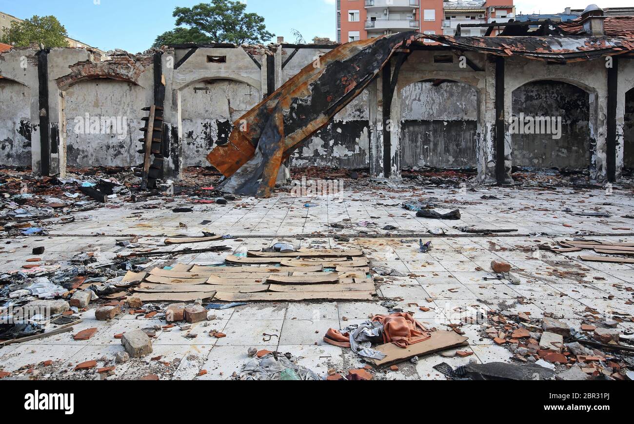 Collapsed Roof Structure After Fire Damage Stock Photo Alamy