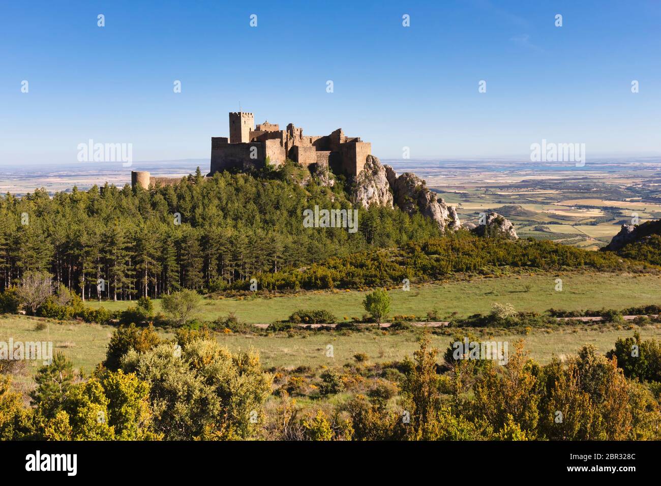 Loarre castle, near Loarre, Huesca Province, Aragon, Spain.  The Romanesque castle is amongst Spain’s oldest, dating mostly from the 11th and 12th cen Stock Photo