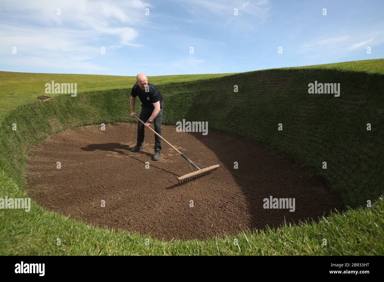 Picture of 17th st andrews road hole hi-res stock photography and images - Alamy