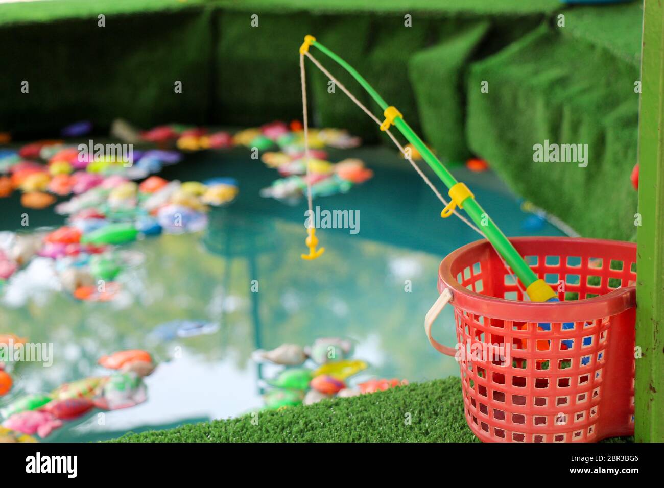 Fake swimming hi-res stock photography and images - Alamy