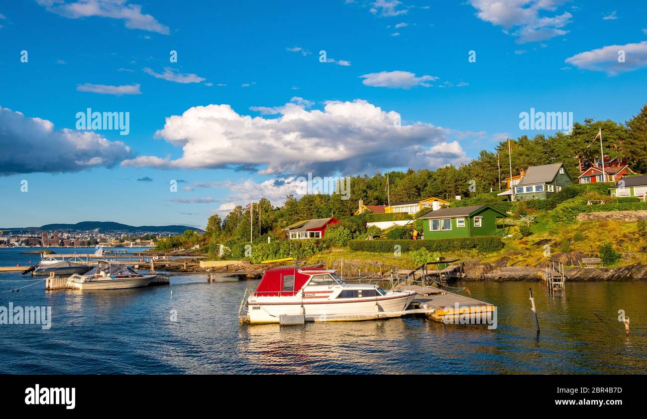 oslo-ostlandet-norway-2019-09-02-panoramic-view-of-lindoya-island