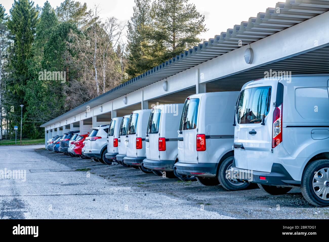 Vans in a row hi-res stock photography and images - Alamy