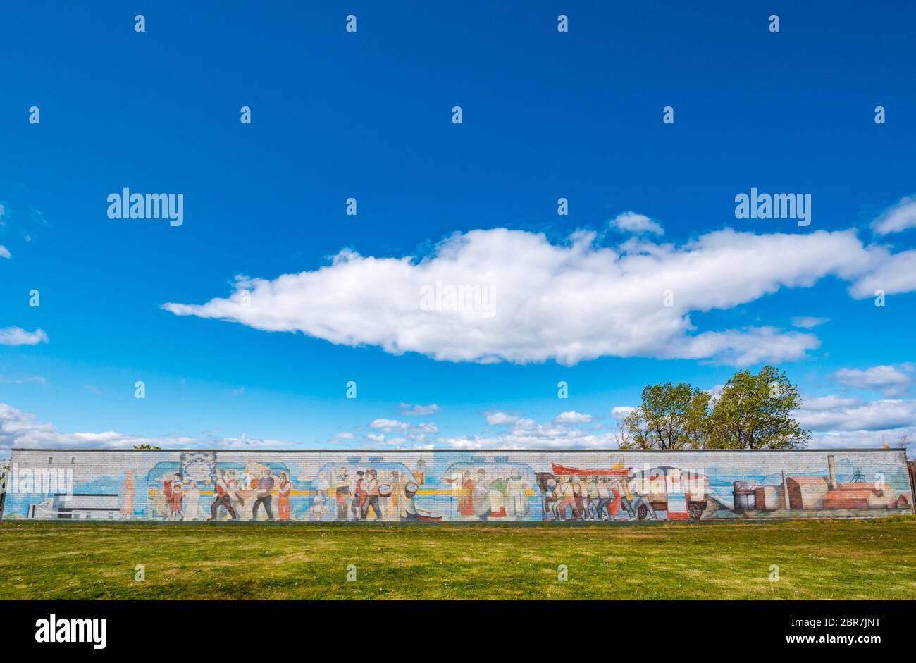 Wall mural depicting local industrial heritage, Cockenzie, East Lothian, Scotland, UK Stock Photo