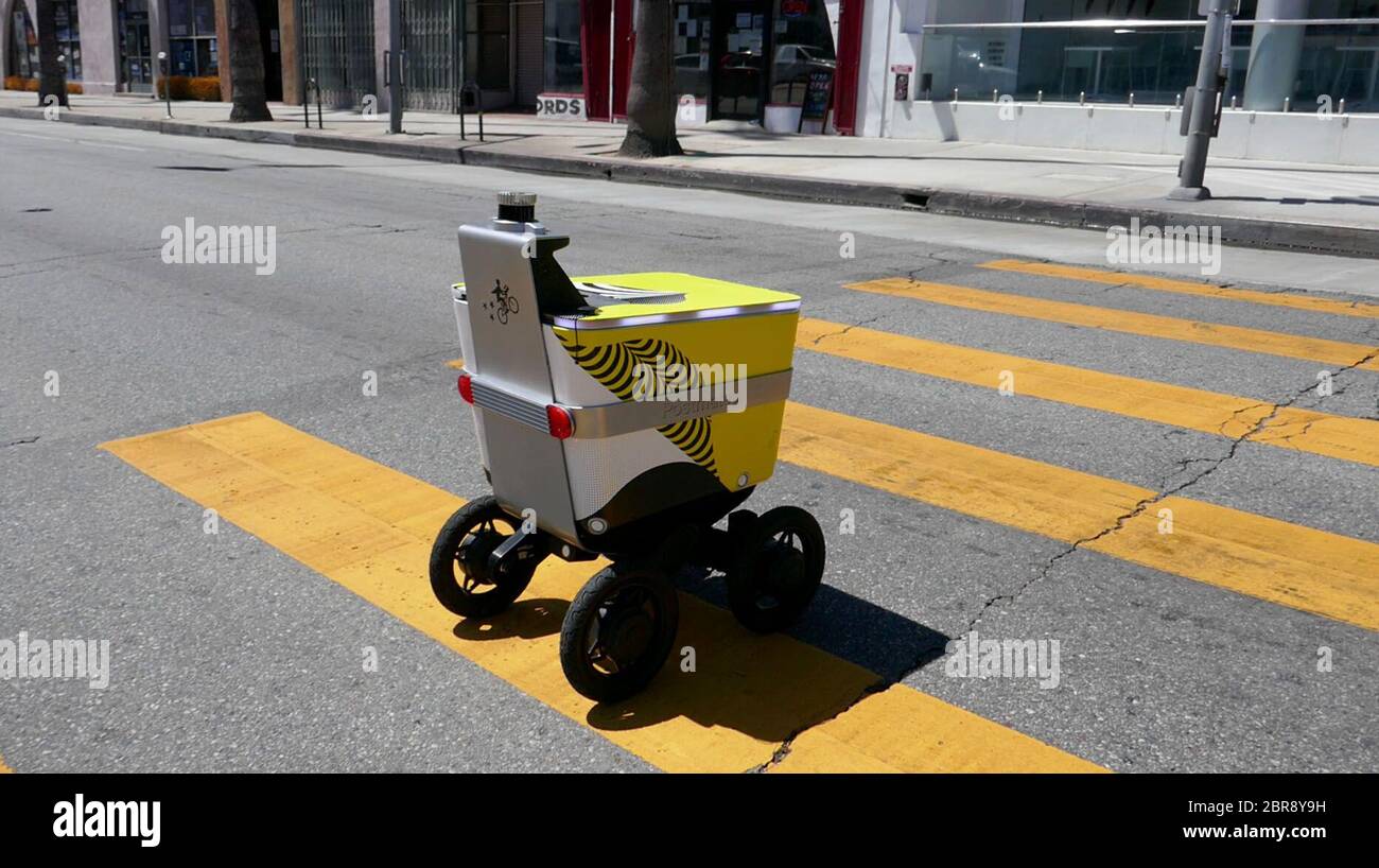 Los Angeles California Usa 20th May 2020 A General View Of Atmosphere Of Postmates Delivery Robot