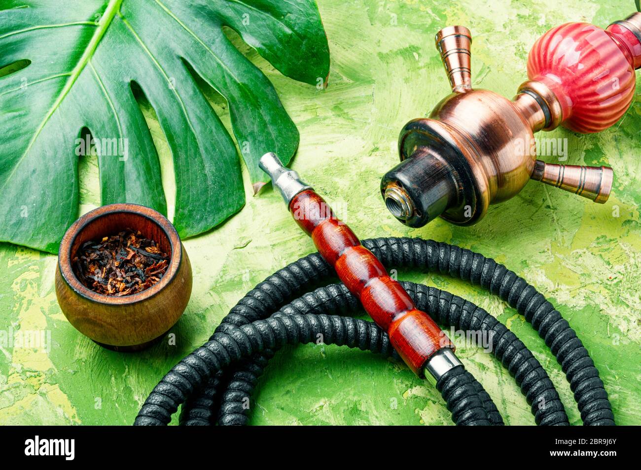 Hookah mouthpiece.Shisha aroma.Tabak with tropical flavor.Kalian