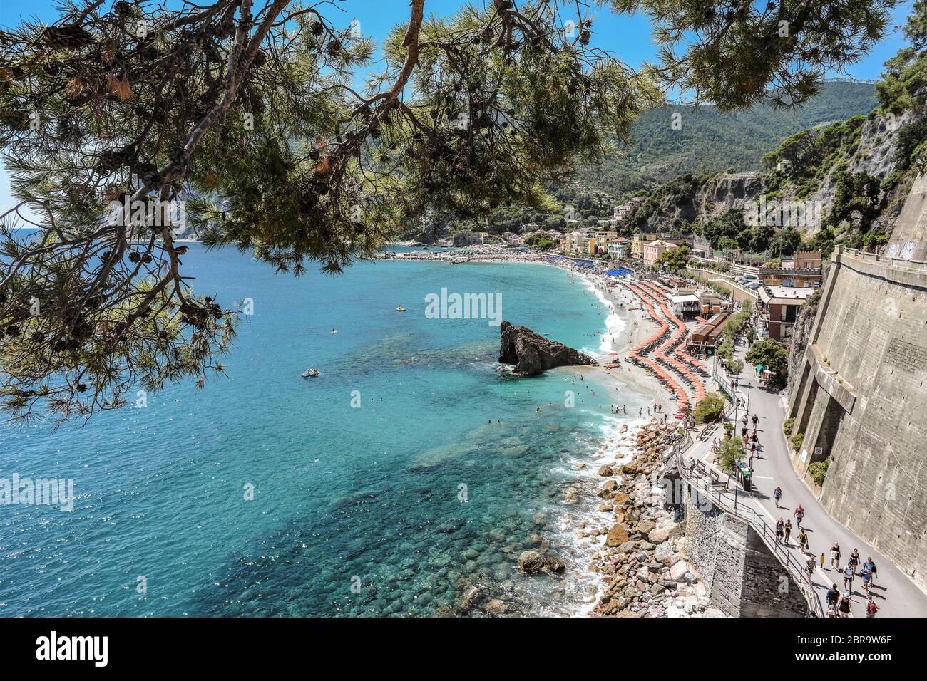 Monterosso al Mare  il borgo pi grande   e pi antico delle Cinque Terre Stock Photo