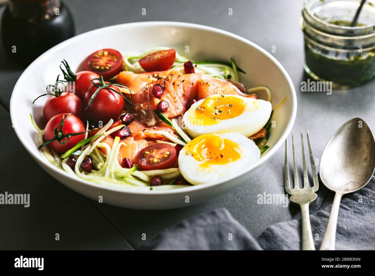 Zucchini Zoodle with Smoked Salmon ,Boiled Egg,Pomegranate Salad bowl