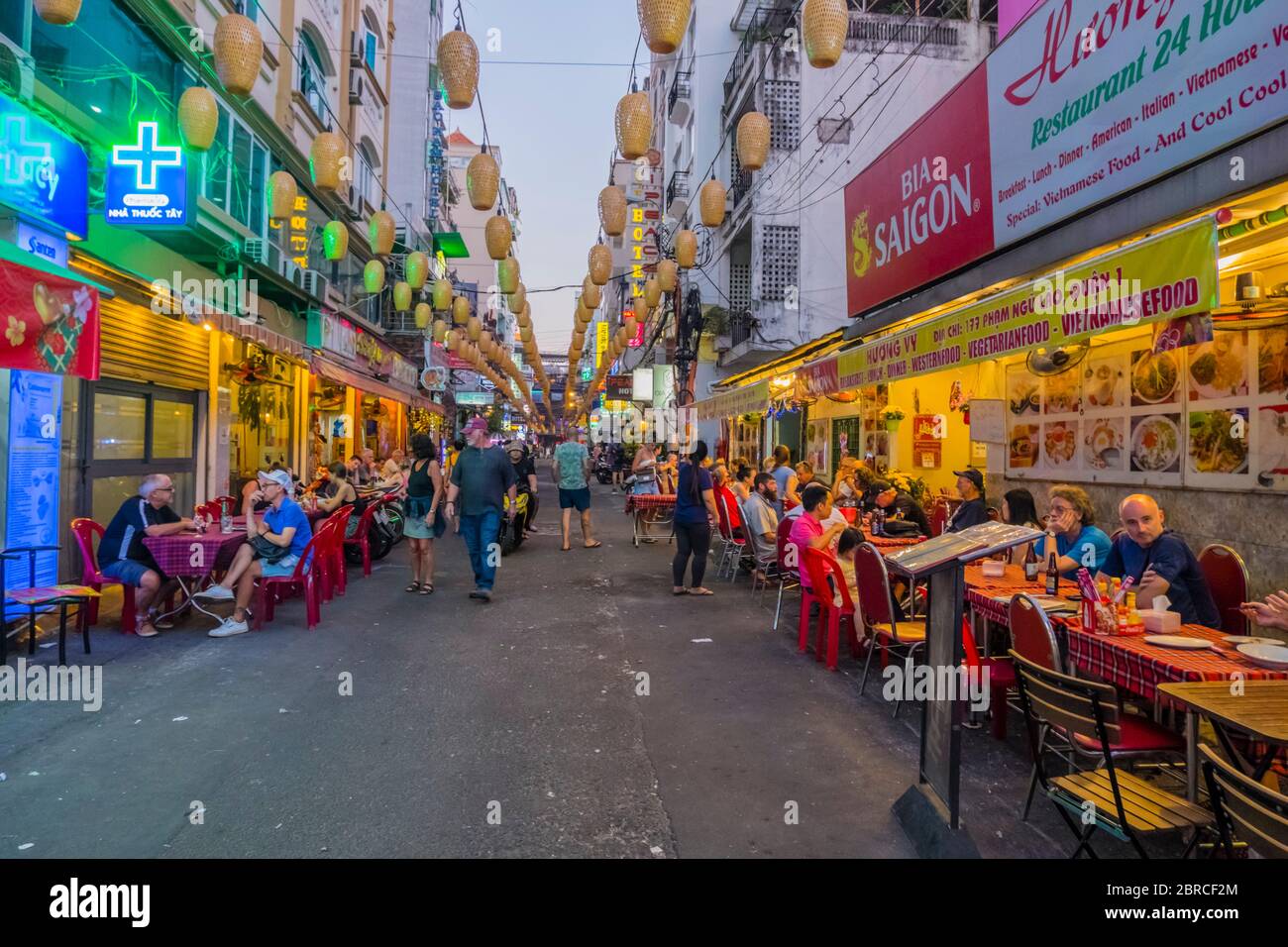 Chua An Lac, pub street, Pham Ngu Lao, Ho Chi Minh City, Vietnam, Asia Stock Photo