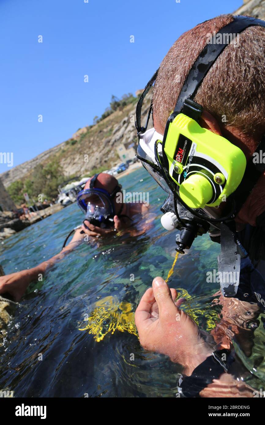 Download Full Face Diving Mask High Resolution Stock Photography And Images Alamy PSD Mockup Templates