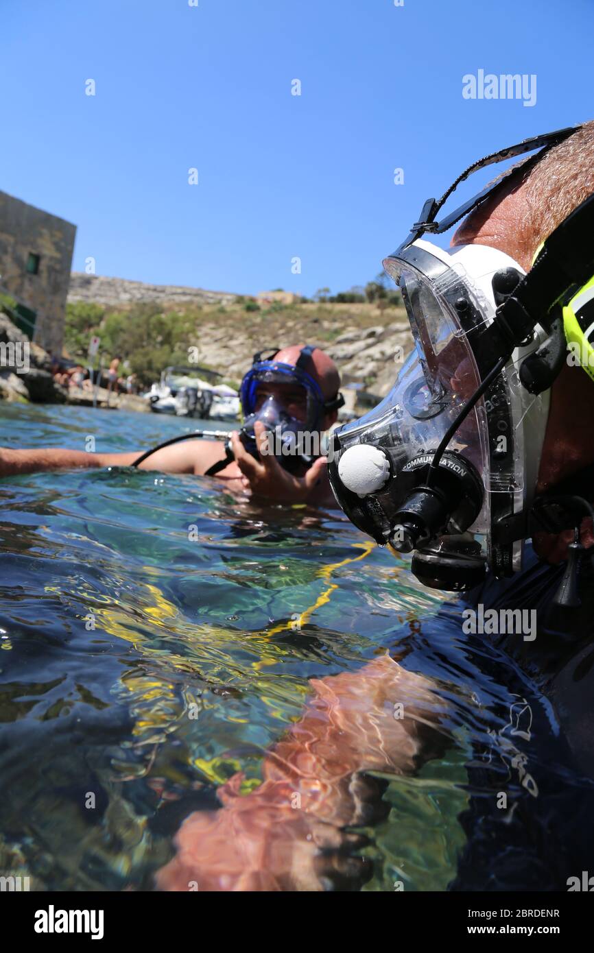 Download Full Face Diving Mask High Resolution Stock Photography And Images Alamy PSD Mockup Templates