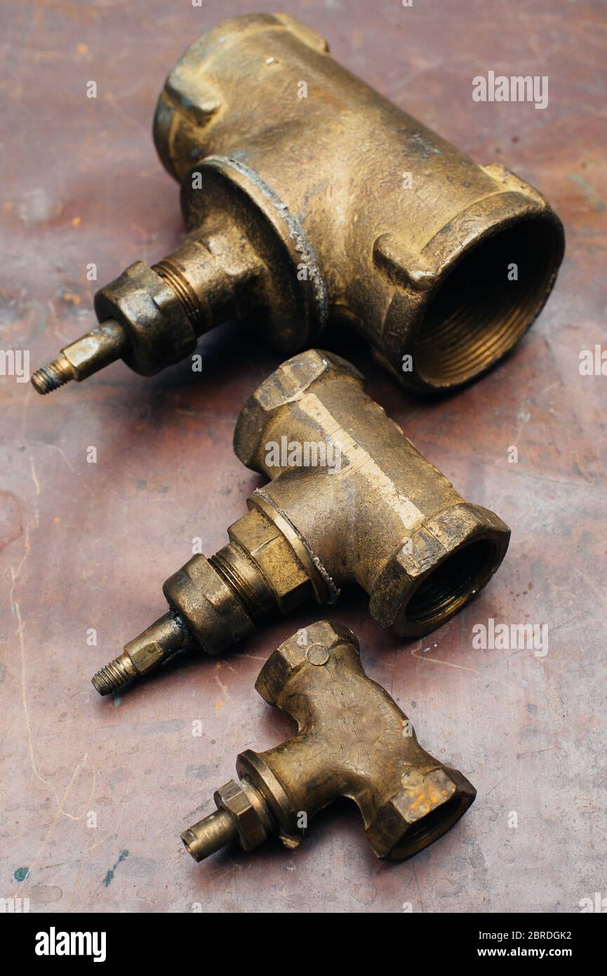 Antique brass taps hires stock photography and images Alamy