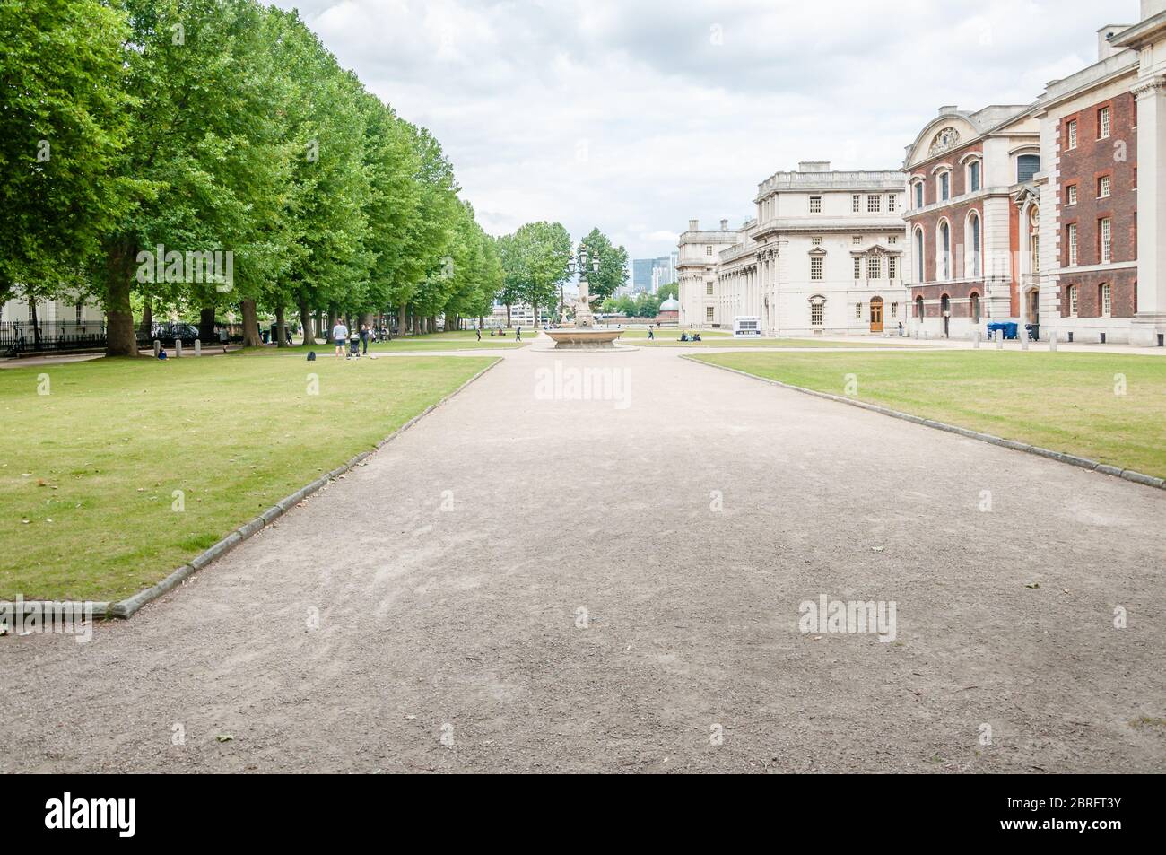 London Southbank Greenwich University combined fountain fish water spout ornate street lamp detail blue Stock Photo