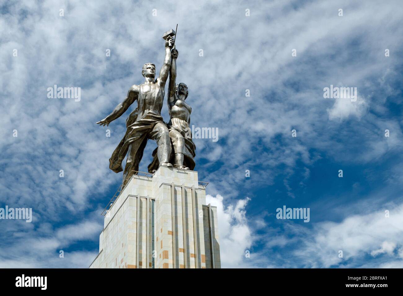 Badiiy filmlarda jinsiy aloqa videolari