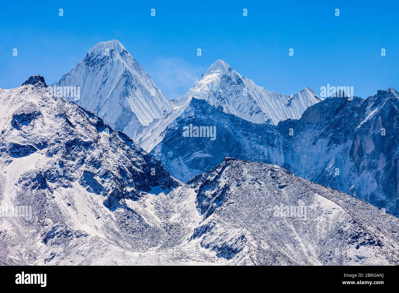 Malanphulan mountain landscape in Everest region in Himalaya, Nepal Stock Photo